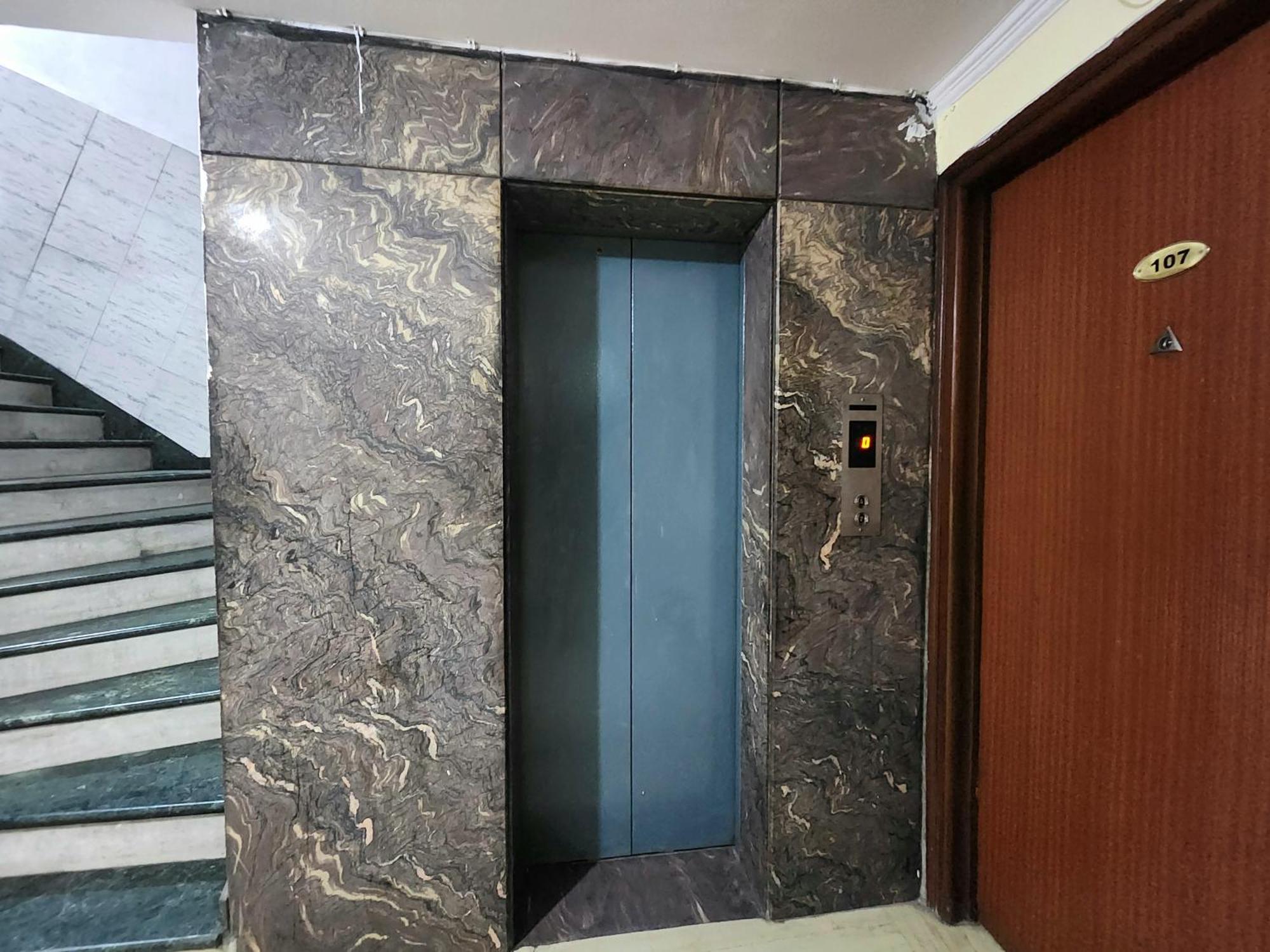 Hotel Mid Town Delhi  Exterior foto